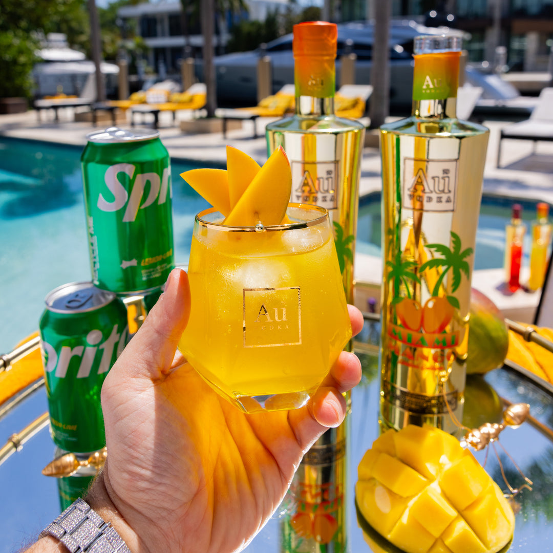 Au Vodka Miami Mango 70cl & Diamond Cut Glass